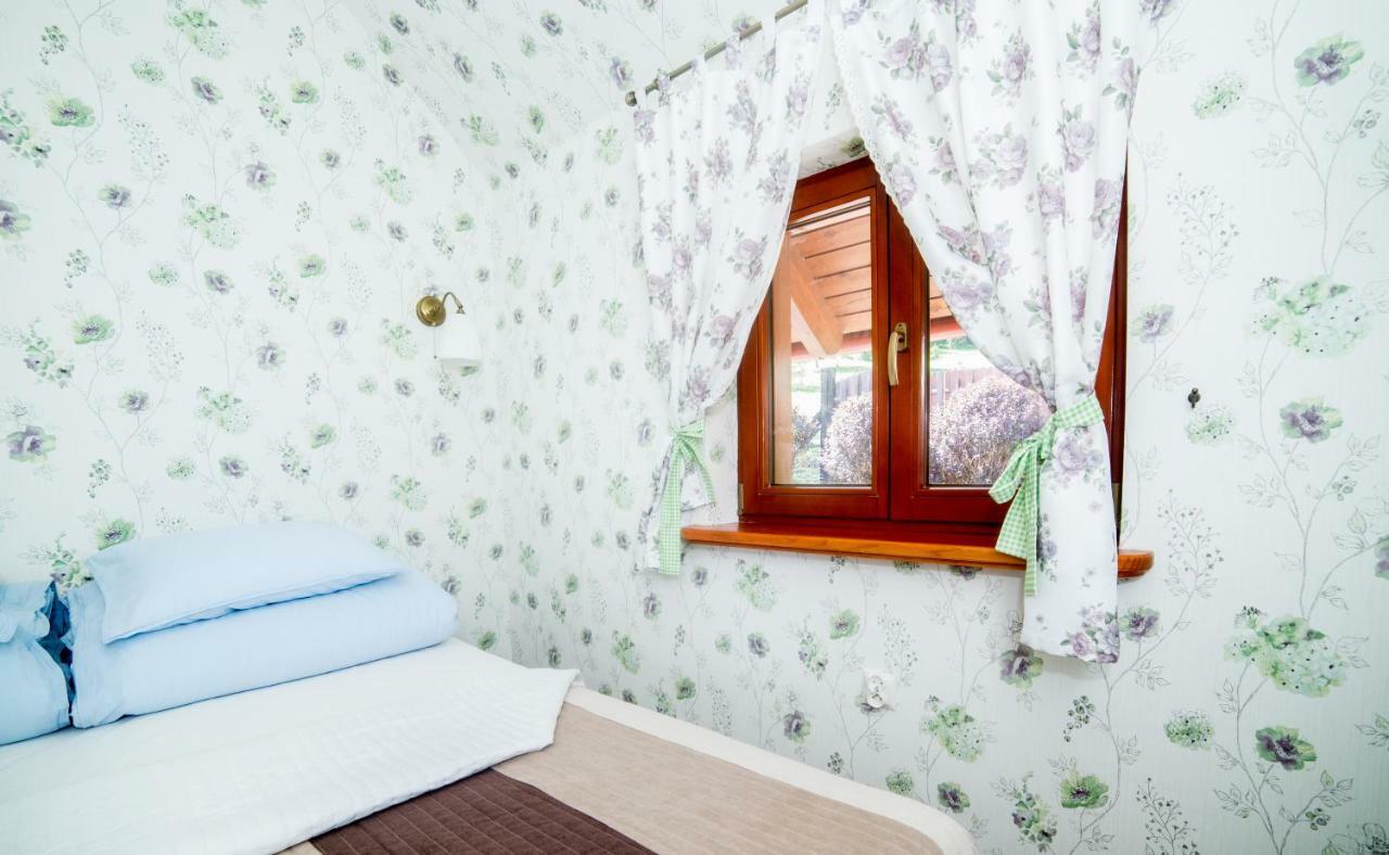Apartamenty Romanowka Raszow Kültér fotó